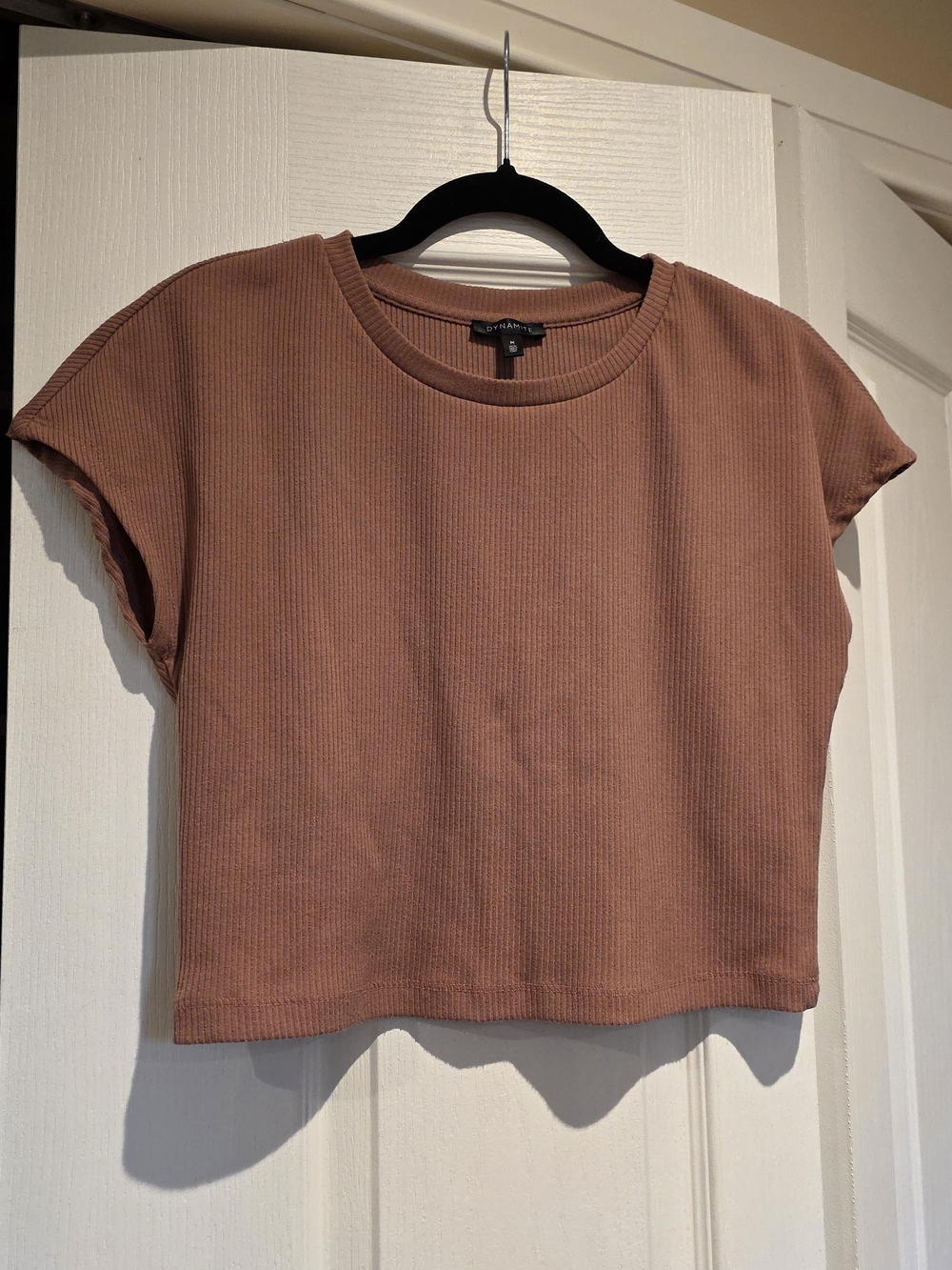 Dynamite Ribbed Crop Tee in Dusty Rose